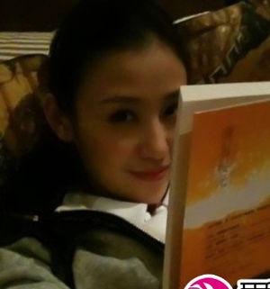 石洋子个人资料图片,光影交织，演绎人生百态